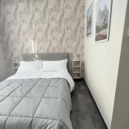 Julia Luxury 4* Rome