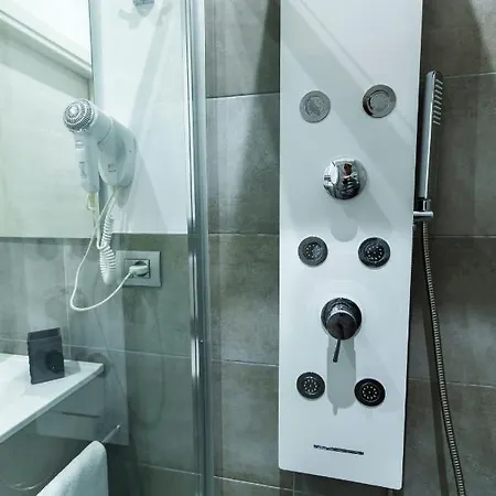 Julia Luxury 招待所 罗马